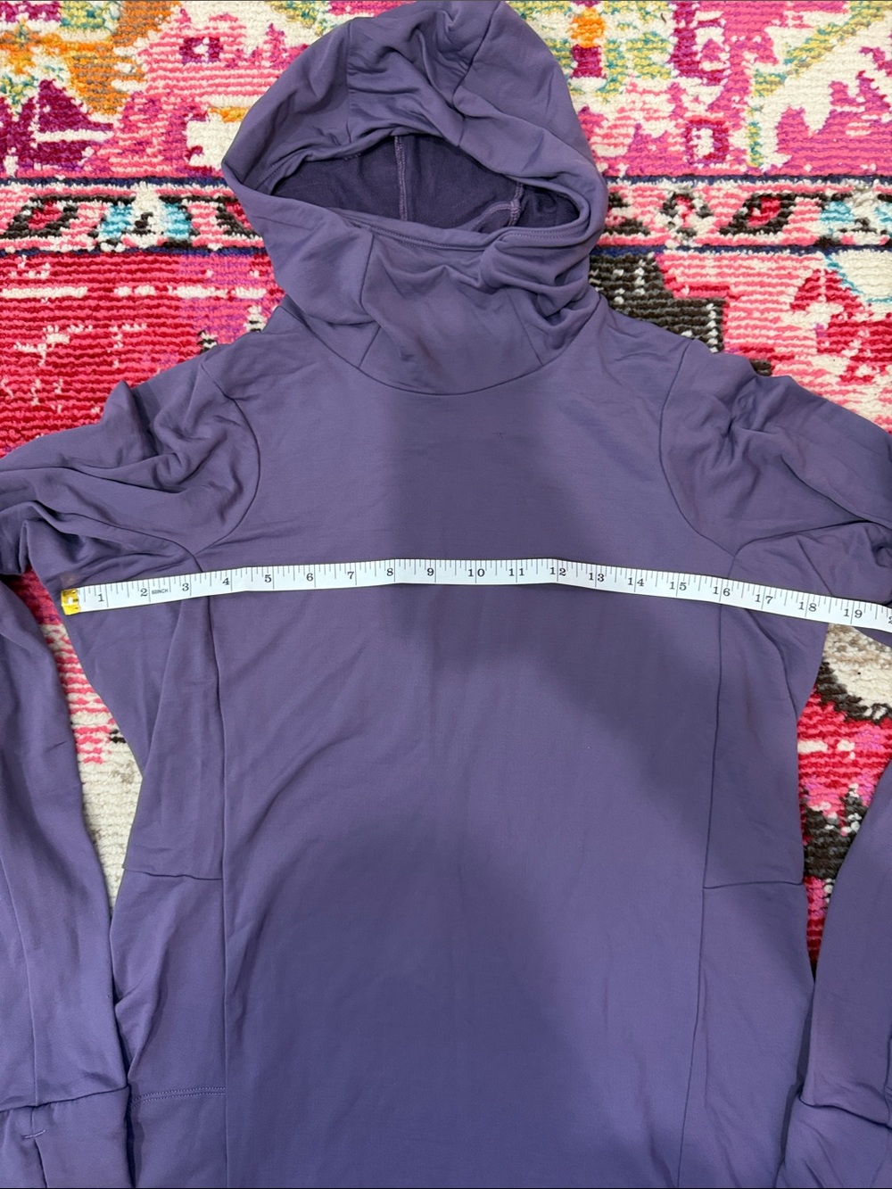 Janji Sunchaser Hooded Long-Sleeve Performance Tee in Purple. Medium - Picture 5 of 9
